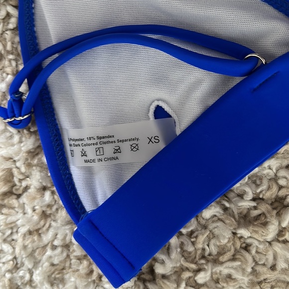 Shein Navy Blue 2 Piece High Cut Bikini Top + Bottom Sz XS - Picture 3 of 4